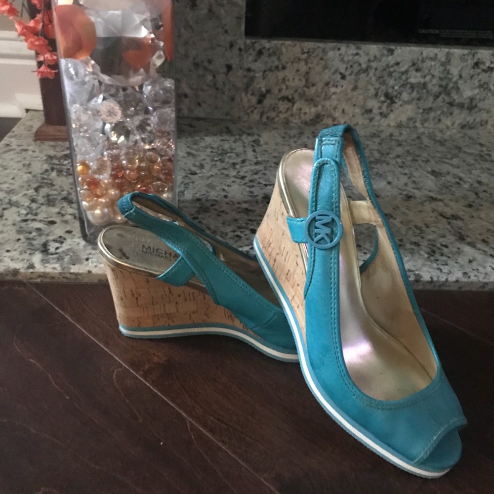 Used Micheal kors wedges